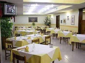 *** Otel Albergo Papillon Cazzago San Martino İtalya