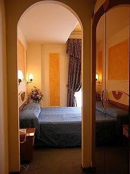 Albergo Papillon Cazzago San Martino 3*,  İtalya